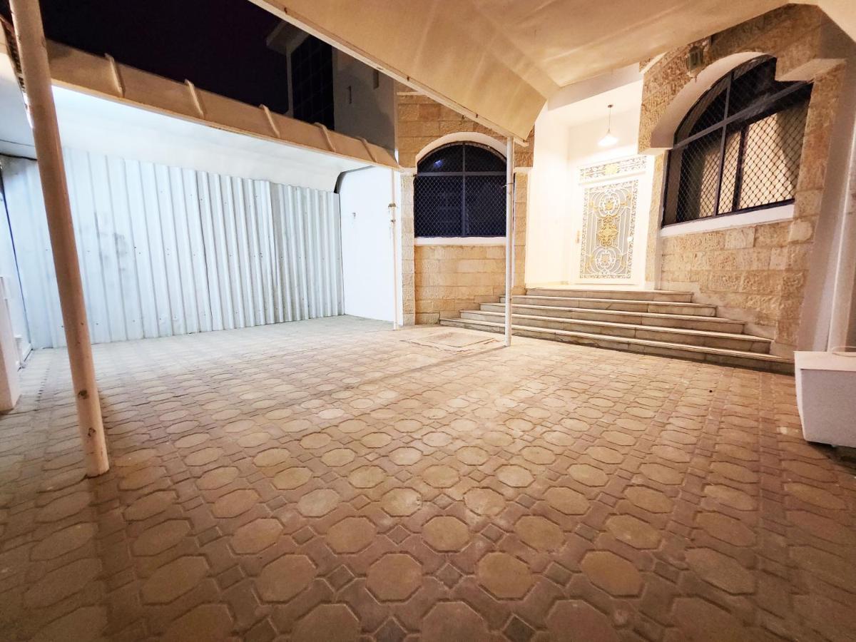 Moods Holiday Homes Al Ain Exteriör bild