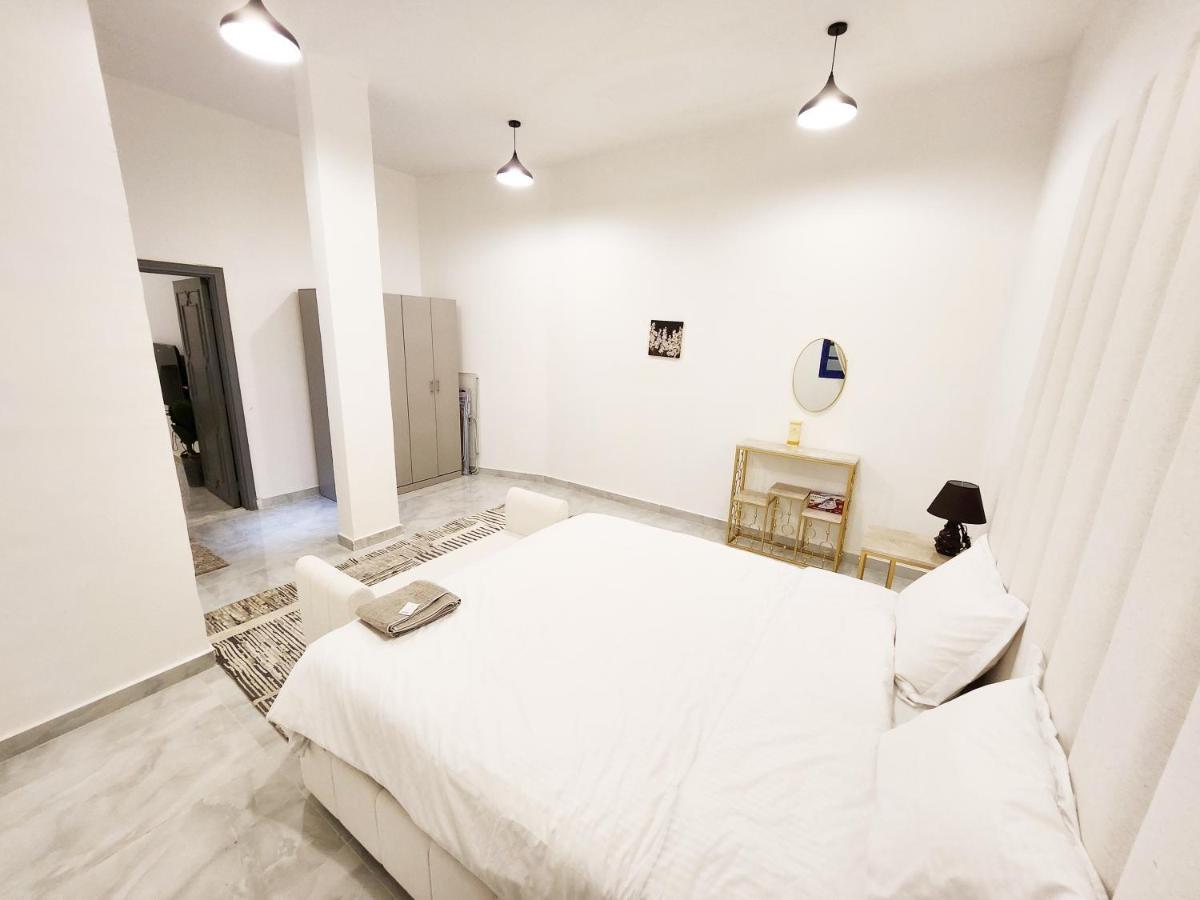 Moods Holiday Homes Al Ain Exteriör bild