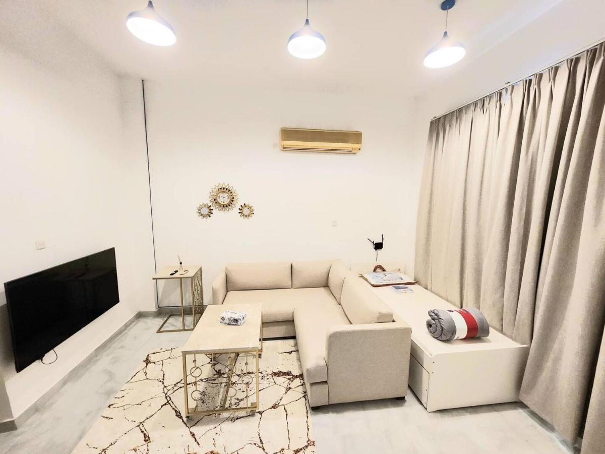 Moods Holiday Homes Al Ain Exteriör bild