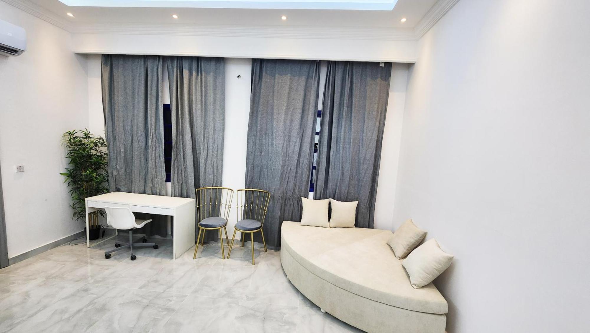 Moods Holiday Homes Al Ain Exteriör bild